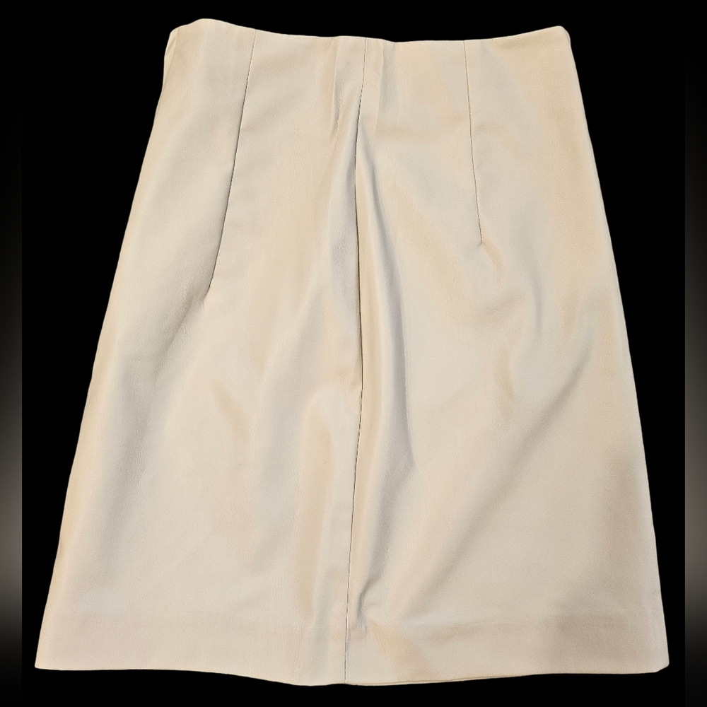 H&M faux leather creme skirt